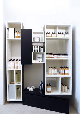 Home Cosmetics Forniture