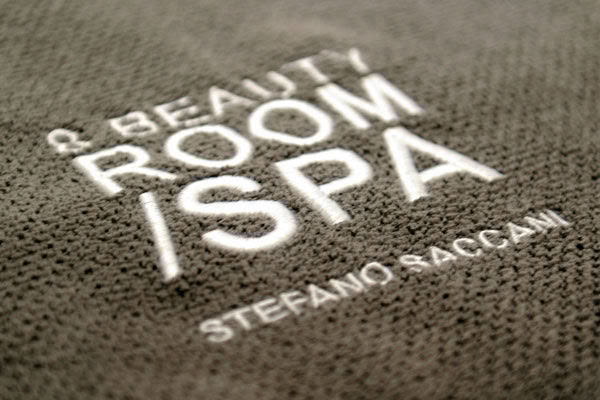 8beautyroomspa Logo